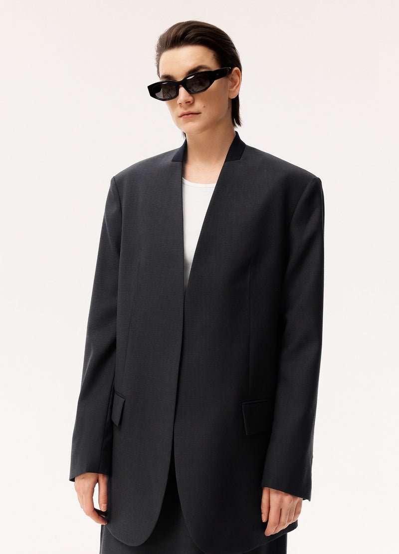 Damen Blazerjacke mit Pattentasche und Blouson Kragen