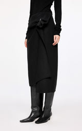 Damen Regular Rock mit Brosche und seitlichem Reißverschluss Schwarz