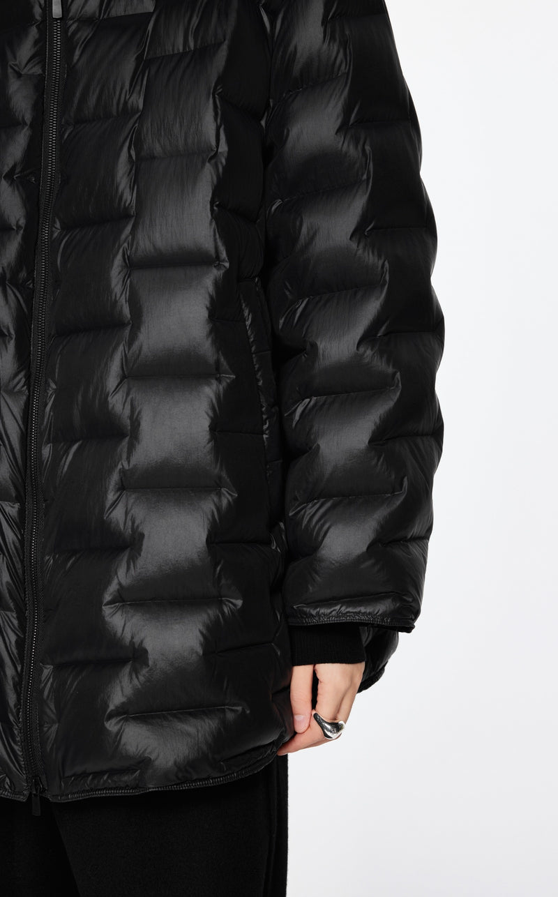 Damen Regular Daunenjacke mit versetzter Blocksteppung Schwarz