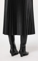 Damen eleganter A-Line Rock mit Plissee-Details und Lederoptik