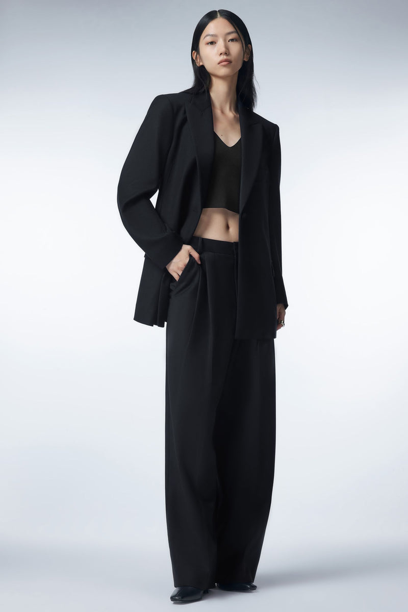 Blazer BLACK