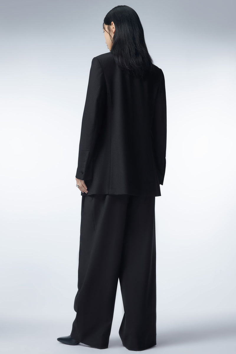 Blazer BLACK