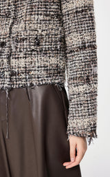 Moderne Damen Bouclé Kurzjacke mit Fransen & Statement-Knöpfen