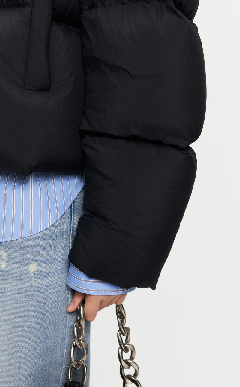 Damen Cropped Pufferjacke mit stylischem Flair