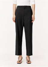 Damen Loose Stoffhose mit cropped Schnitt Schwarz