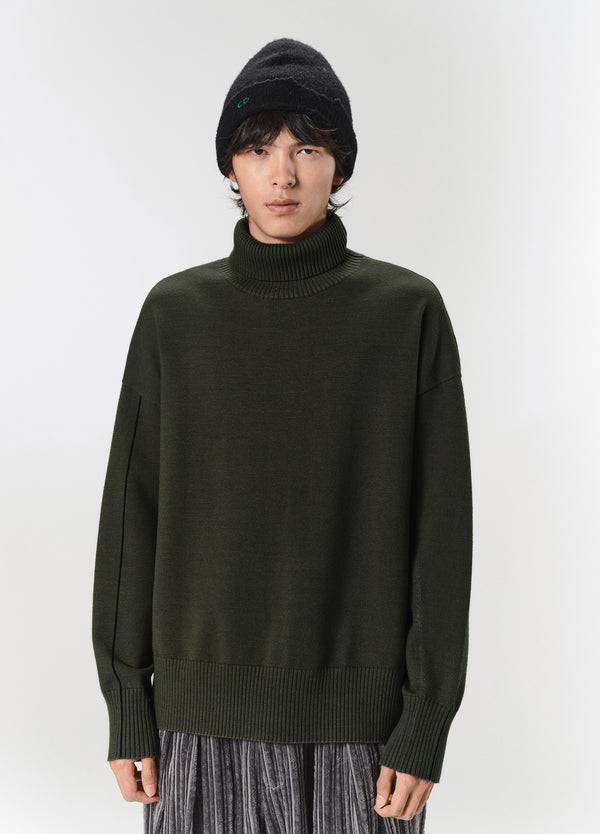 Turtleneck sweater OLIVE