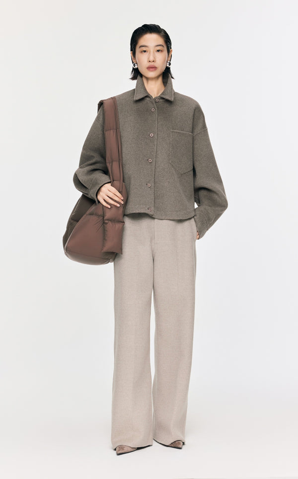 Damen Boxy Wolljacke mit großer Brusttasche & rundem Saum in Braun