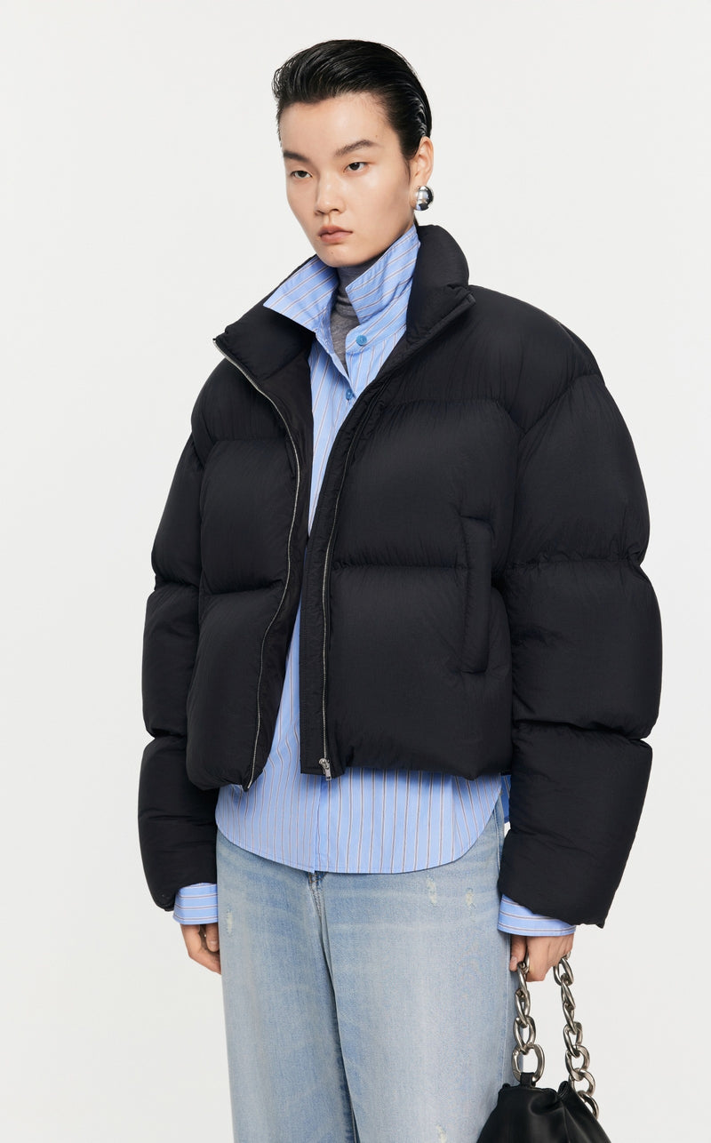 Damen Cropped Pufferjacke mit stylischem Flair