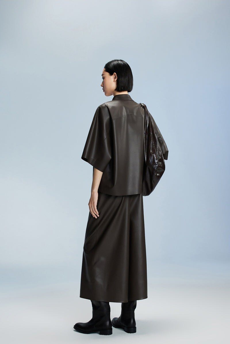 Damen Oversize Kunstleder Overshirt mit Reversekragen und Knöpfen