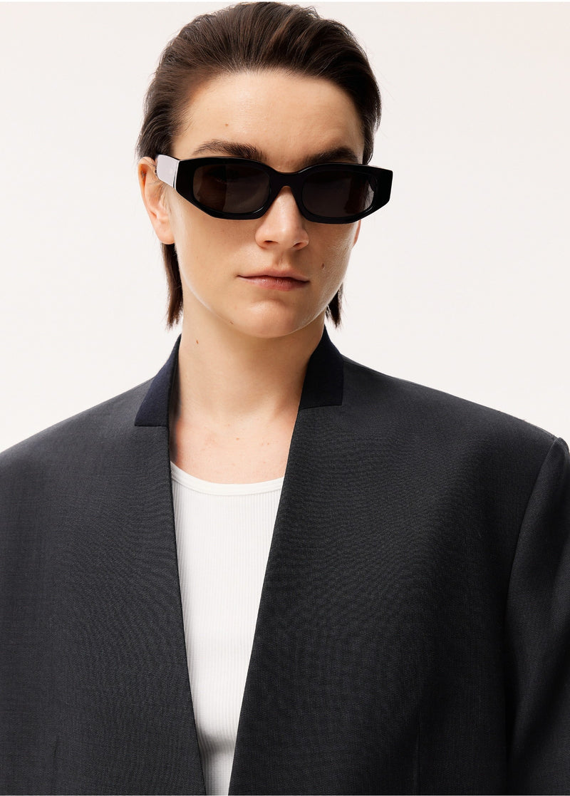 Damen Blazerjacke mit Pattentasche und Blouson Kragen