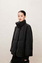 Damen Daunenjacke mit abstraktem Stehkragen Schwarz