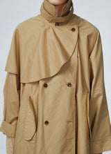 Streetcoat im Sherlock Holmes Style mit Kragen, sand; Detailaufnahme Front